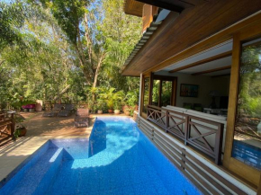 Casa elegante em condomínio